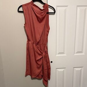 Elegant Sleeveless Dress in Rust